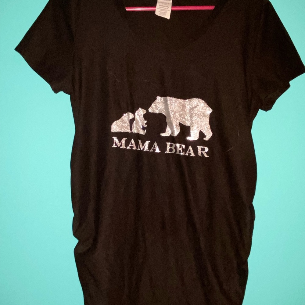 Black 'Mama Bear' woman T-Shirt